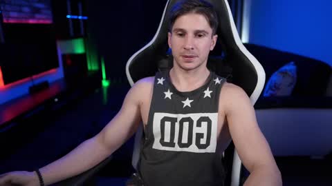 Snapshot of dorianreyes chatting on 02-08-25, 02:26 Dorian Reyes online show from 02-08-25, 02:26