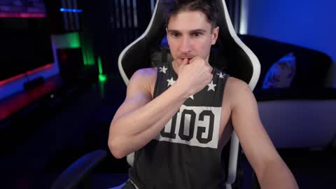 Snapshot of dorianreyes chatting on 02-08-25, 05:29 Dorian Reyes online show from 02-08-25, 05:29