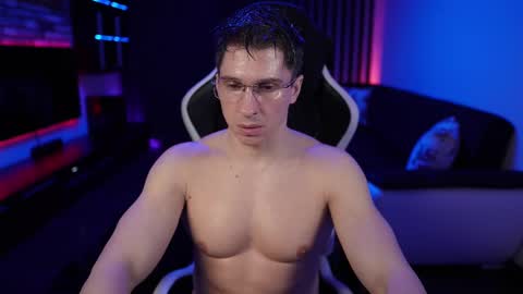 Snapshot of dorianreyes chatting on 02-12-25, 01:30 Dorian Reyes online show from 02-12-25, 01:30