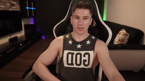 Snapshot of dorianreyes chatting on 02-16-25, 03:58 Dorian Reyes online show from 02-16-25, 03:58