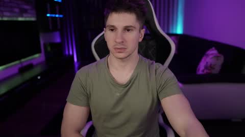 Snapshot of dorianreyes chatting on 02-25-25, 02:14 Dorian Reyes online show from 02-25-25, 02:14