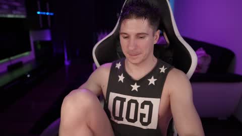 Snapshot of dorianreyes chatting on 02-26-25, 01:21 Dorian Reyes online show from 02-26-25, 01:21