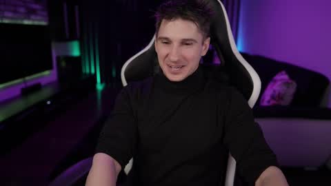 Snapshot of dorianreyes chatting on 02-27-25, 01:48 Dorian Reyes online show from 02-27-25, 01:48