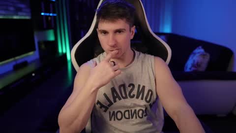 Snapshot of dorianreyes chatting on 03-03-25, 10:42 Dorian Reyes online show from 03-03-25, 10:42