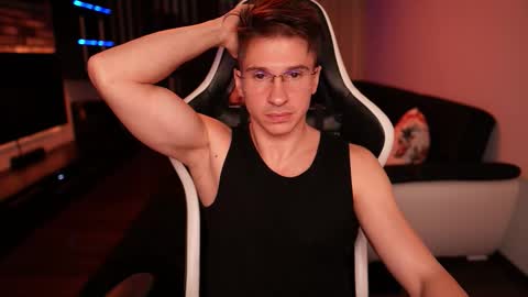 Snapshot of dorianreyes chatting on 10-23-25, 12:54 Dorian Reyes online show from 10-23-25, 12:54