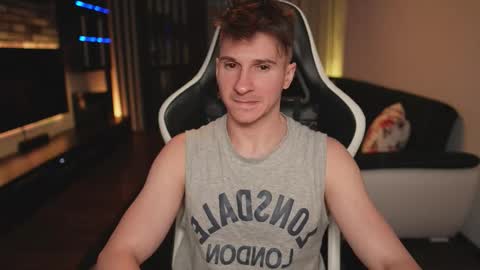 Snapshot of dorianreyes chatting on 12-16-25, 12:04 Dorian Reyes online show from 12-16-25, 12:04