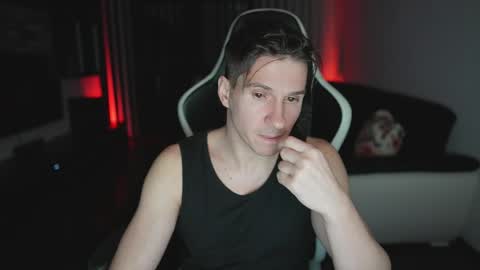 Dorian Reyes online show from 04-01-26, 11:35