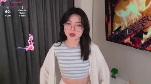 Snapshot of doris_lewis chatting on 11-07-25, 06:02 Maria online show from 11-07-25, 06:02