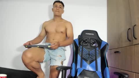 Snapshot of dorman_boy chatting on 02-21-26, 04:24 dorman_boy online show from 02-21-26, 04:24