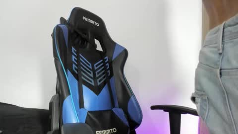 Snapshot of dorman_boy chatting on 03-03-26, 03:12 dorman_boy online show from 03-03-26, 03:12