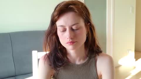 Snapshot of dormineaa chatting on 06-21-26, 04:37 dormineaa online show from 06-21-26, 04:37