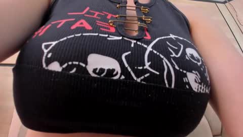  DOROTHY online show from 03-23-26, 05:00