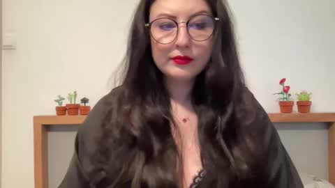 Dorothy online show from 02-15-26, 01:09