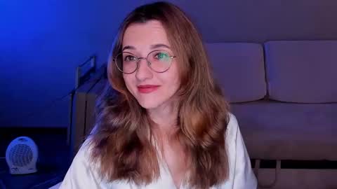 Snapshot of dorotty_ chatting on 05-19-26, 12:38 Your Dorotty online show from 05-19-26, 12:38