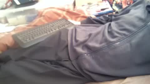 Hello  welcome to Slutsville  I am the Naked Chef  really  but you may call me Peter online show from 03-09-25, 11:14