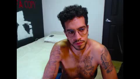 Snapshot of dostoyrodia_34 chatting on 10-31-25, 04:02 will online show from 10-31-25, 04:02