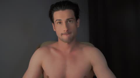 Snapshot of double_luckystrike chatting on 12-05-24, 04:23 Keen online show from 12-05-24, 04:23