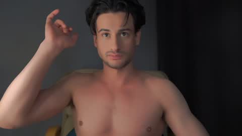 Snapshot of double_luckystrike chatting on 12-06-24, 05:11 Keen online show from 12-06-24, 05:11