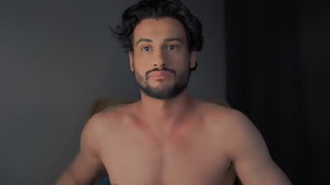 Snapshot of double_luckystrike chatting on 12-24-24, 09:00 Keen online show from 12-24-24, 09:00