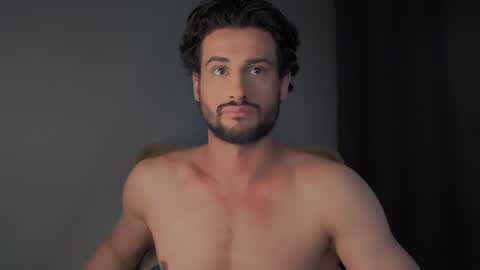 Snapshot of double_luckystrike chatting on 12-25-24, 12:05 Keen online show from 12-25-24, 12:05