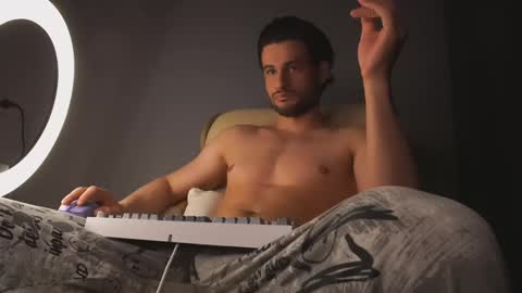 Snapshot of double_luckystrike chatting on 03-06-25, 11:09 Keen online show from 03-06-25, 11:09