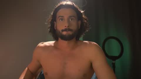 Snapshot of double_luckystrike chatting on 10-04-25, 01:31 Keen online show from 10-04-25, 01:31