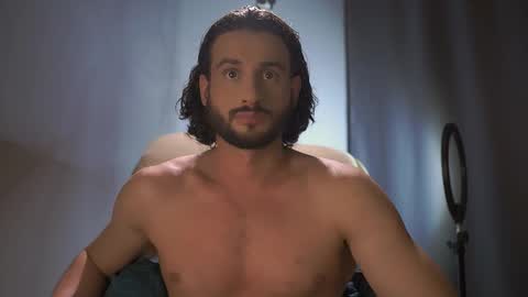 Snapshot of double_luckystrike chatting on 10-07-25, 03:42 Keen online show from 10-07-25, 03:42