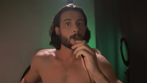 Snapshot of double_luckystrike chatting on 10-10-25, 05:23 Keen online show from 10-10-25, 05:23