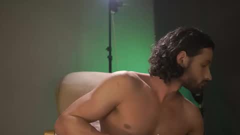 Snapshot of double_luckystrike chatting on 10-15-25, 08:20 Keen online show from 10-15-25, 08:20