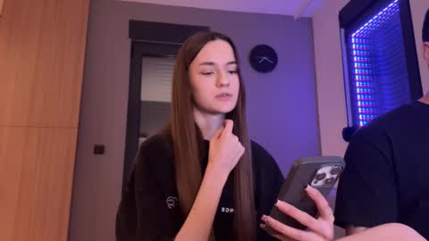 Alice and Mark online show from 11-24-25, 10:53