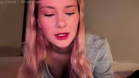 Lana  Eva  dont forget to give us a thumb up online show from 01-16-26, 03:10