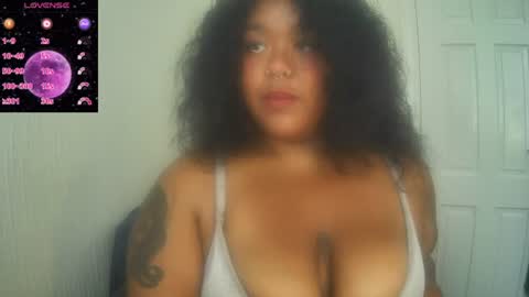 Snapshot of doubleddelirium chatting on 07-23-26, 11:19 DeeDee online show from 07-23-26, 11:19
