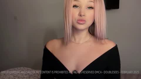 MOLLYYYY dont forget to give me a thumb up online show from 03-04-25, 02:10