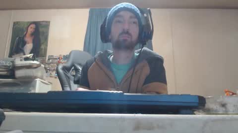 Snapshot of doublexl100 chatting on 02-26-26, 02:10 Jess online show from 02-26-26, 02:10