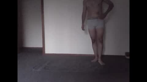 Snapshot of douglas8121 chatting on 10-12-25, 08:57 douglas8121 online show from 10-12-25, 08:57