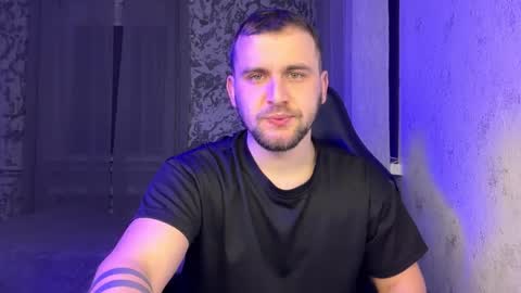 douglas_666 online show from 02-09-26, 08:35