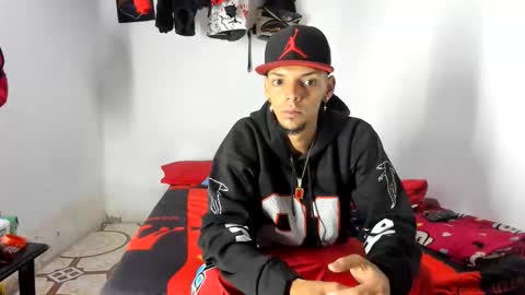 Snapshot of douglas_gallegos chatting on 05-30-26, 08:44 douglas_gallegos online show from 05-30-26, 08:44