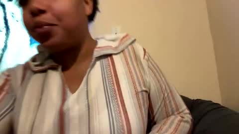 dove_love22 online show from 11-03-25, 04:30