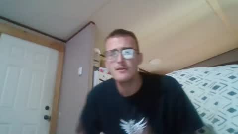 Snapshot of doyoudanny chatting on 08-07-26, 04:31 doyoudanny online show from 08-07-26, 04:31