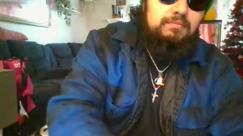 Snapshot of dpenguino chatting on 12-16-25, 05:29 Dpenguino online show from 12-16-25, 05:29