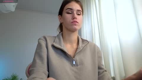 Lisbeth Salander online show from 11-14-25, 06:34