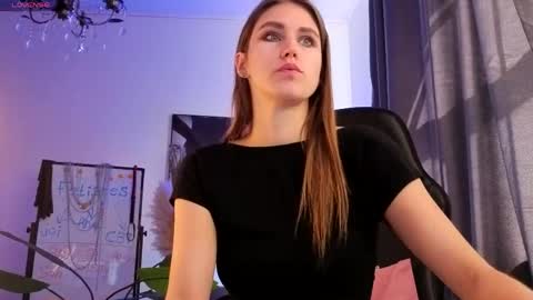 Lisbeth Salander online show from 04-22-26, 06:27