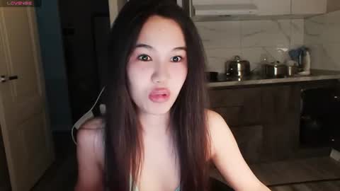 Airi online show from 06-27-26, 04:39