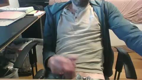 Snapshot of dragonflyy83 chatting on 02-05-26, 12:43 dragonflyy83 online show from 02-05-26, 12:43