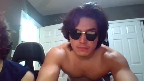 Snapshot of drake__wolf chatting on 10-08-25, 03:04 drake__wolf online show from 10-08-25, 03:04