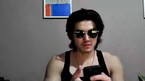 Snapshot of drake__wolf chatting on 10-16-25, 02:01 drake__wolf online show from 10-16-25, 02:01