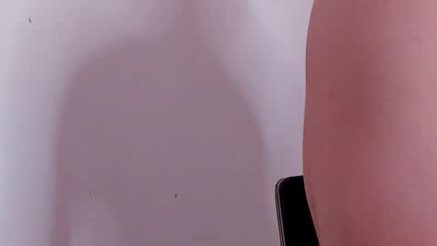 Snapshot of drake_carter1 chatting on 10-25-25, 03:58 drake_carter1 online show from 10-25-25, 03:58