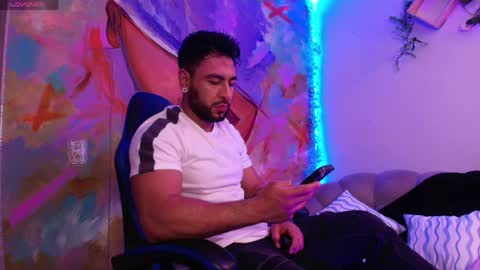 Snapshot of drake_jackson11 chatting on 05-15-26, 11:06 drake jackson11 online show from 05-15-26, 11:06