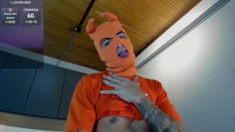 Snapshot of drakeneumann chatting on 02-17-25, 03:25 Drake Neuman online show from 02-17-25, 03:25