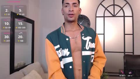 Snapshot of drakeneumann chatting on 02-21-25, 04:07 Drake Neuman online show from 02-21-25, 04:07